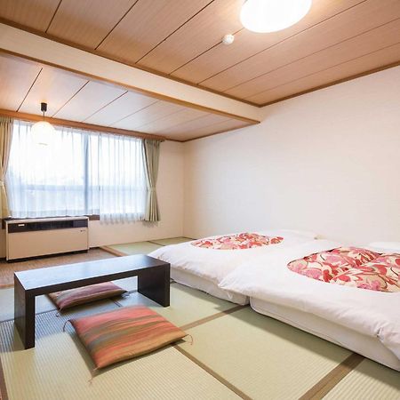 האקובה Hotel Goryukan מראה חיצוני תמונה